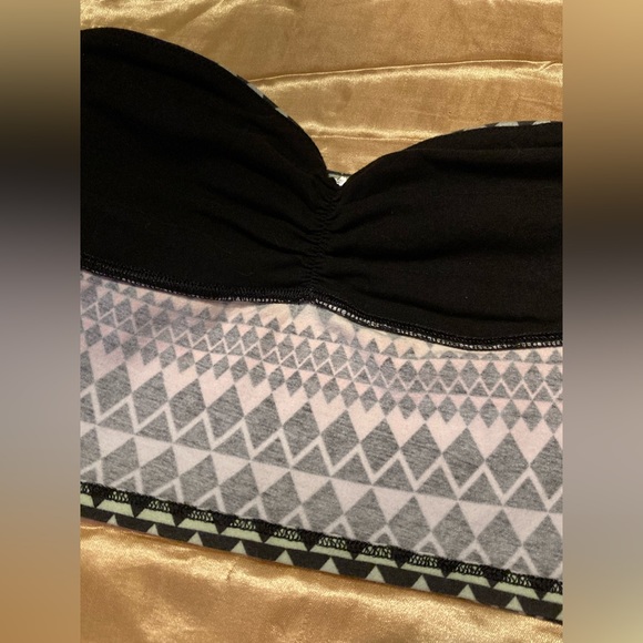 PINK Victoria’s Secret Multicolored Bandeau Size Small - NWOT - Picture 7 of 9